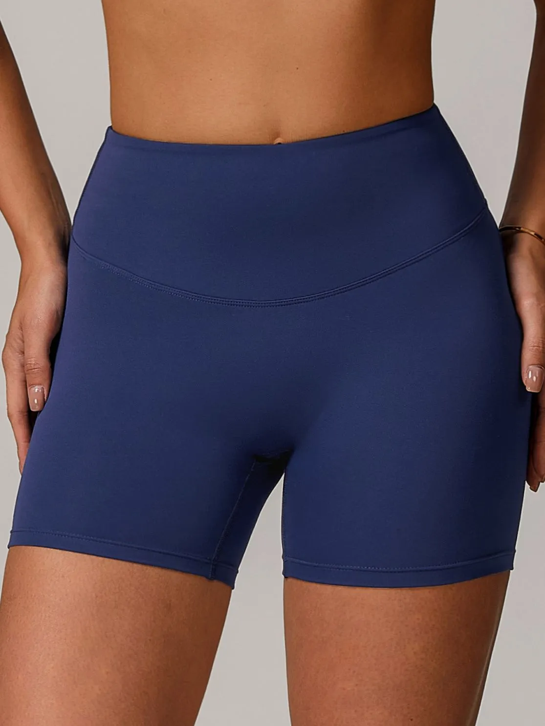 ZASUWA Female Solid Color Push Up Design Booty Shorts